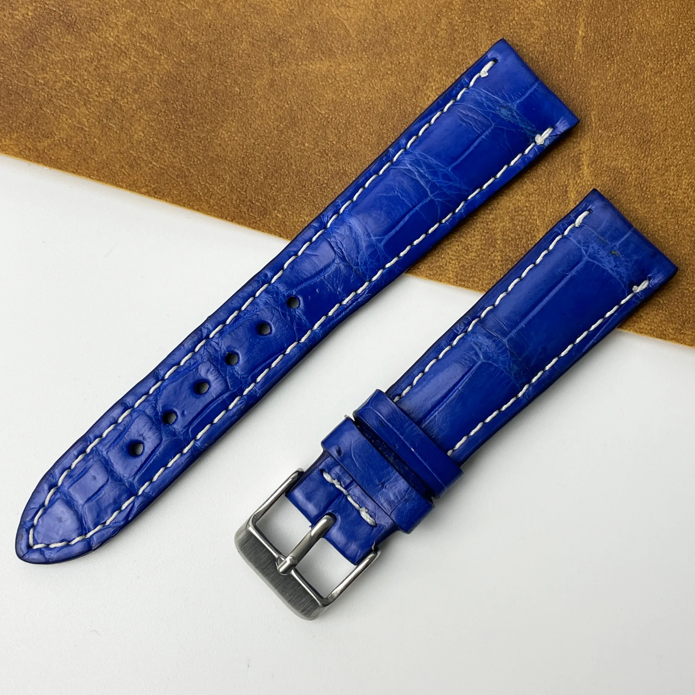 20mm Unique White Hand-stitching Blue Alligator Leather Watch Band For Men DH-159K