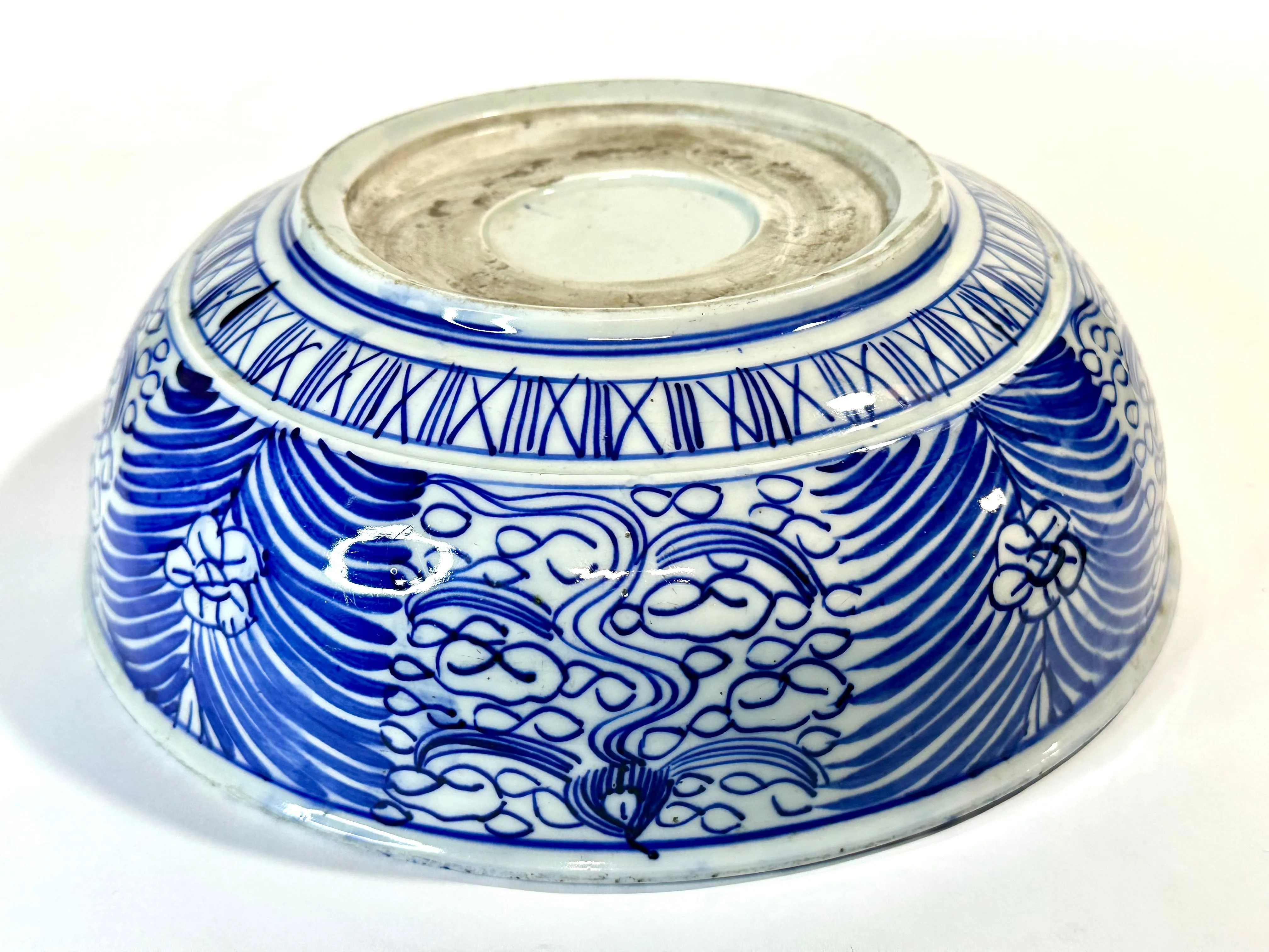 Antique Meiji Hand Painted Imari Japanese Ceramic Bowl Blue & White 11.5”