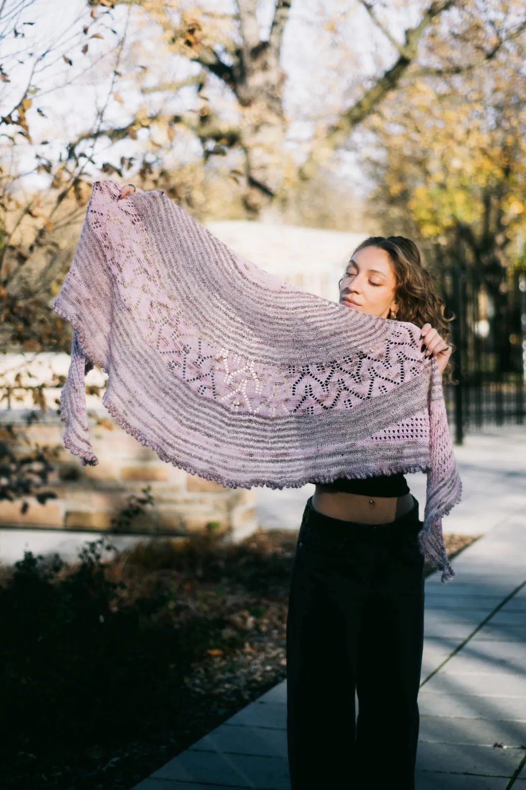 Folies Bergère Shawl | Knitting pattern with Optional Kit