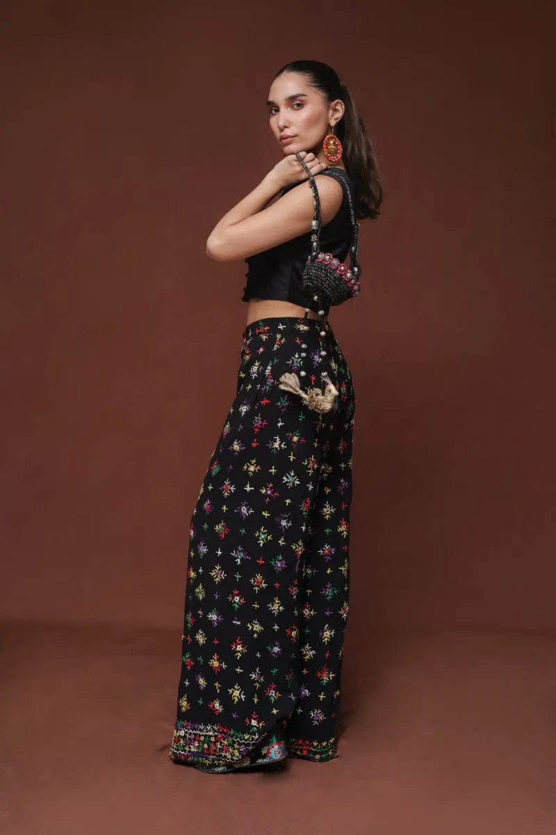 Huma Adnan - Naira
 - Black - Chiffon - 3 Piece