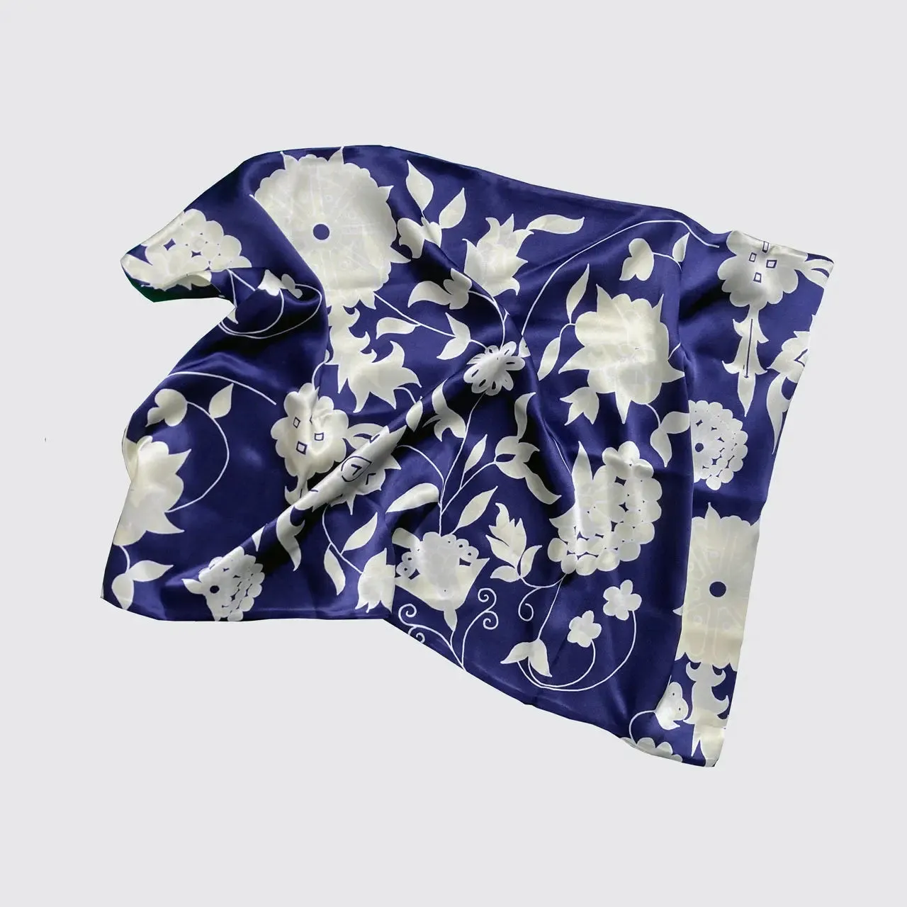 Navy With Carpet Flower Pattern Silk Pillowcase