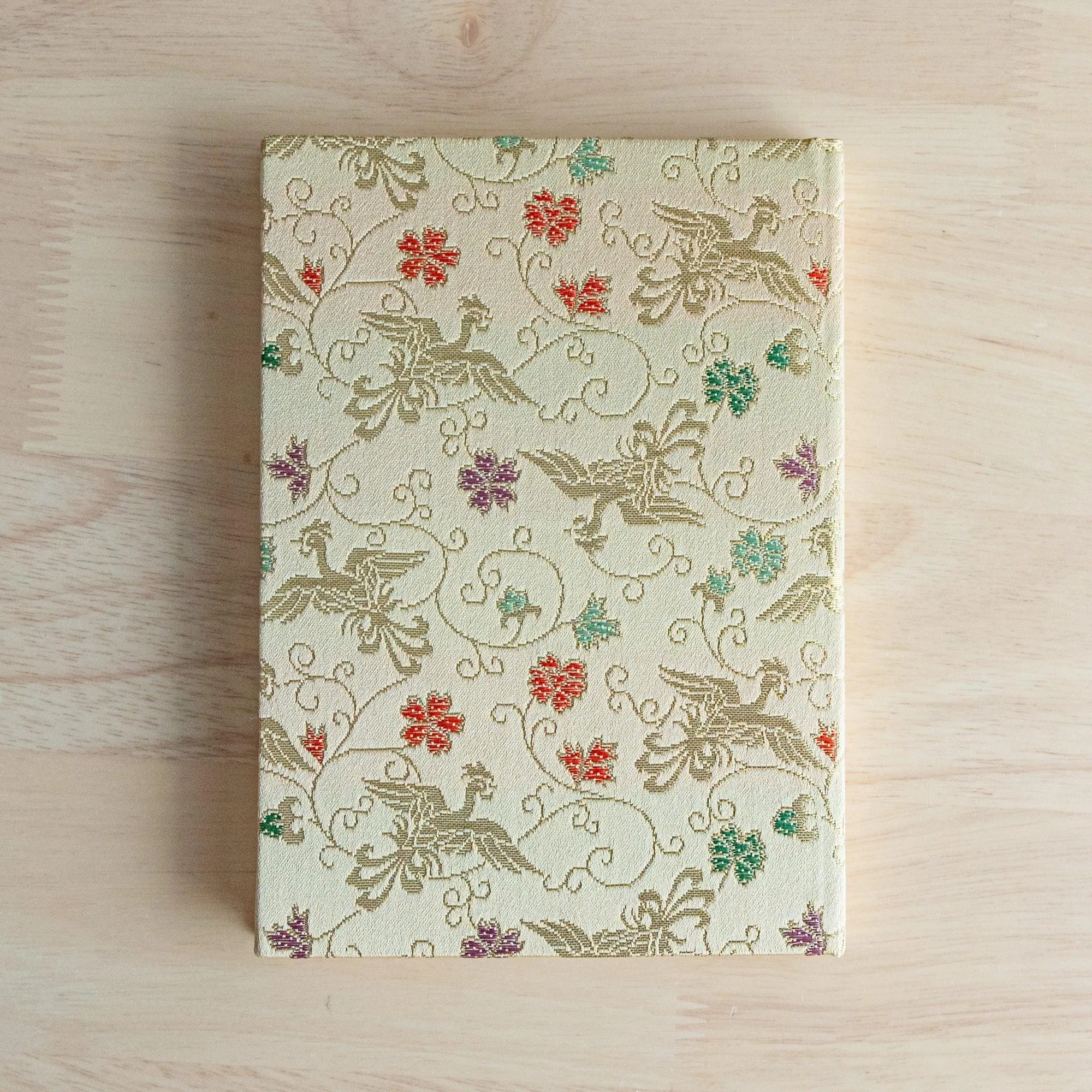 Nishijin Textile Golden Phoenix and Arabesque Gold Notebook (B6)