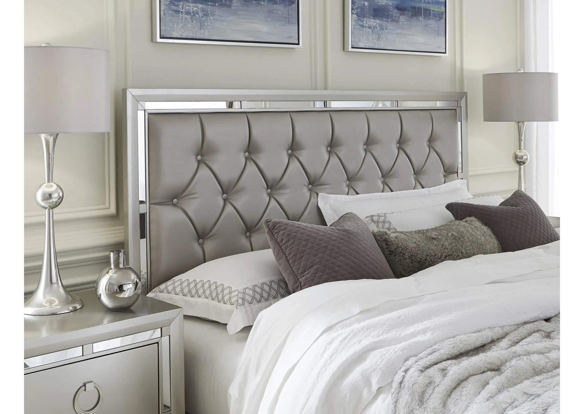 Silver Riley Queen Bed